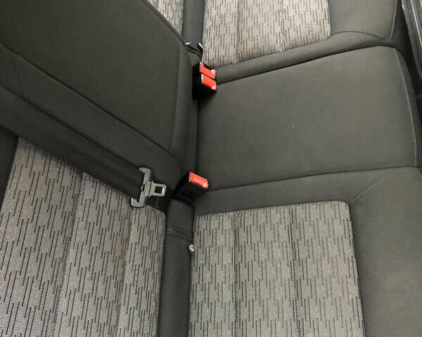 Серый Шкода Октавия, объемом двигателя 1.97 л и пробегом 247 тыс. км за 8700 $, фото 17 на Automoto.ua