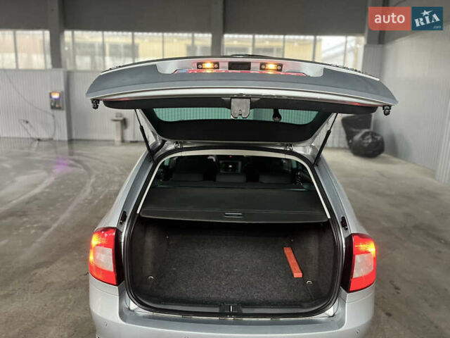 Сірий Шкода Октавія, об'ємом двигуна 1.6 л та пробігом 214 тис. км за 8999 $, фото 31 на Automoto.ua