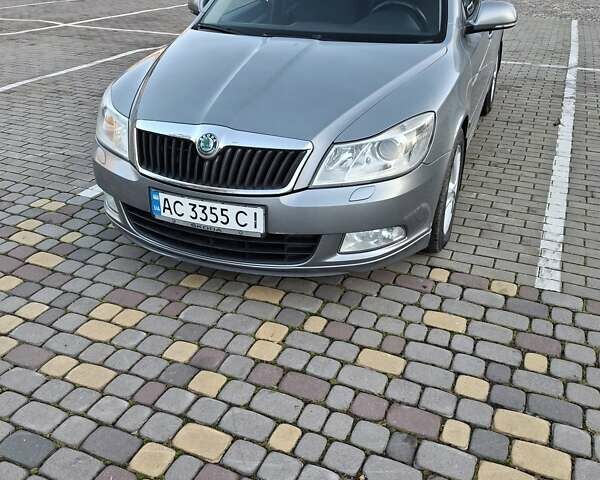 Серый Шкода Октавия, объемом двигателя 1.97 л и пробегом 261 тыс. км за 8100 $, фото 1 на Automoto.ua
