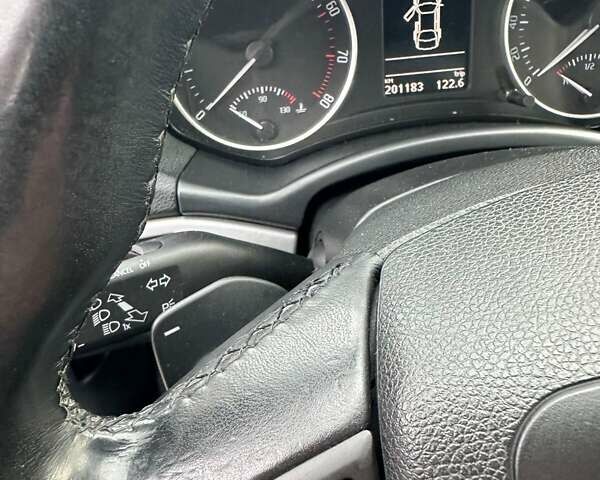 Серый Шкода Октавия, объемом двигателя 1.4 л и пробегом 201 тыс. км за 8000 $, фото 20 на Automoto.ua