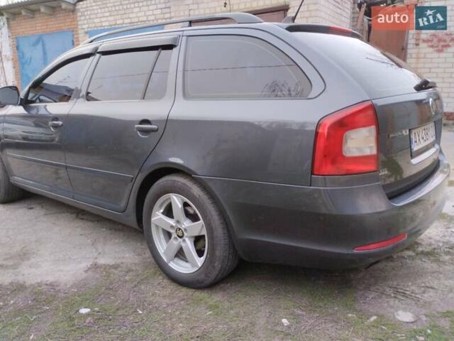 Серый Шкода Октавия, объемом двигателя 1.6 л и пробегом 210 тыс. км за 9200 $, фото 13 на Automoto.ua