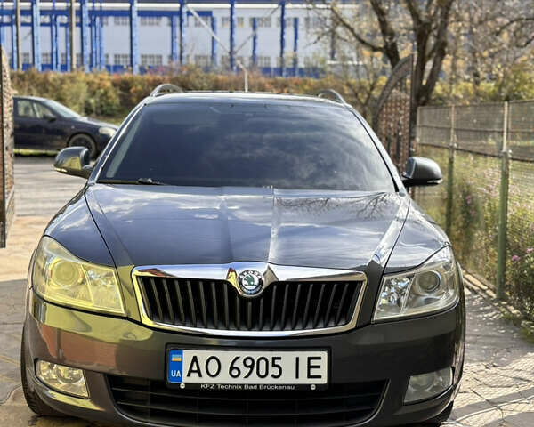 Сірий Шкода Октавія, об'ємом двигуна 1.6 л та пробігом 286 тис. км за 8200 $, фото 2 на Automoto.ua