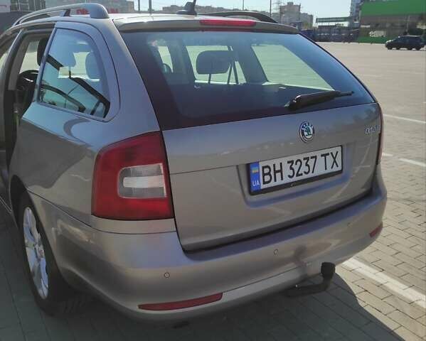 Сірий Шкода Октавія, об'ємом двигуна 1.6 л та пробігом 268 тис. км за 8700 $, фото 15 на Automoto.ua