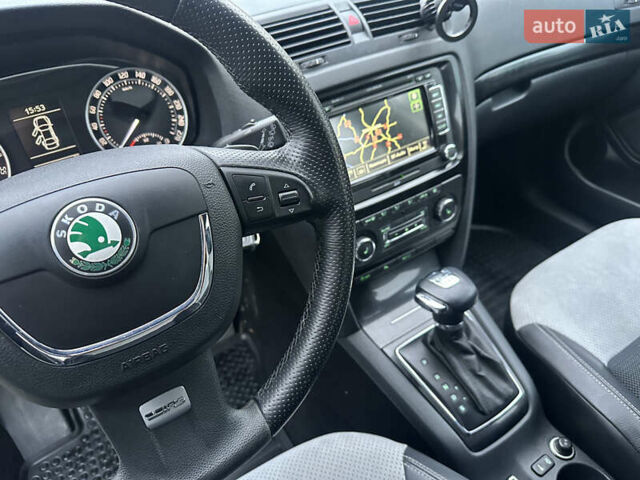 Серый Шкода Октавия, объемом двигателя 1.97 л и пробегом 282 тыс. км за 11700 $, фото 91 на Automoto.ua