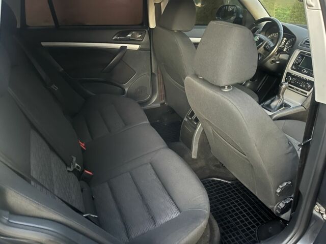 Серый Шкода Октавия, объемом двигателя 1.6 л и пробегом 269 тыс. км за 6900 $, фото 13 на Automoto.ua