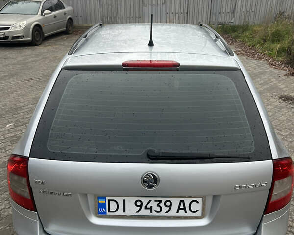 Серый Шкода Октавия, объемом двигателя 1.6 л и пробегом 312 тыс. км за 8300 $, фото 4 на Automoto.ua