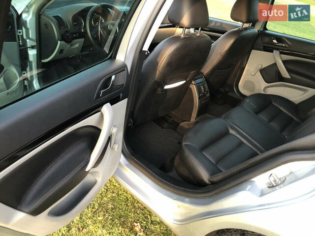 Серый Шкода Октавия, объемом двигателя 1.6 л и пробегом 297 тыс. км за 8300 $, фото 14 на Automoto.ua