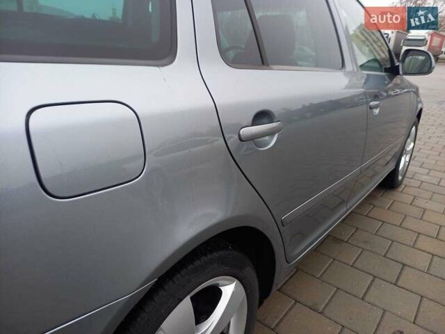 Сірий Шкода Октавія, об'ємом двигуна 1.6 л та пробігом 242 тис. км за 9750 $, фото 7 на Automoto.ua