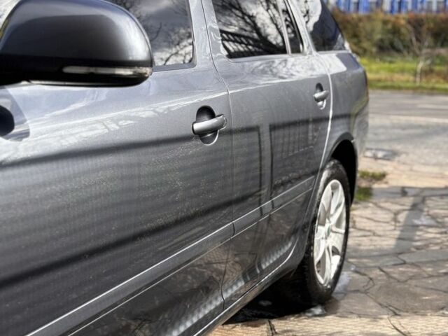 Шкода Октавия 2012 в Ужгороде на Automoto.ua Серый Шкода Октавия, объемом двигателя 1.6 л и пробегом 286 тыс. км за 8350 $, фото 10 на Automoto.ua