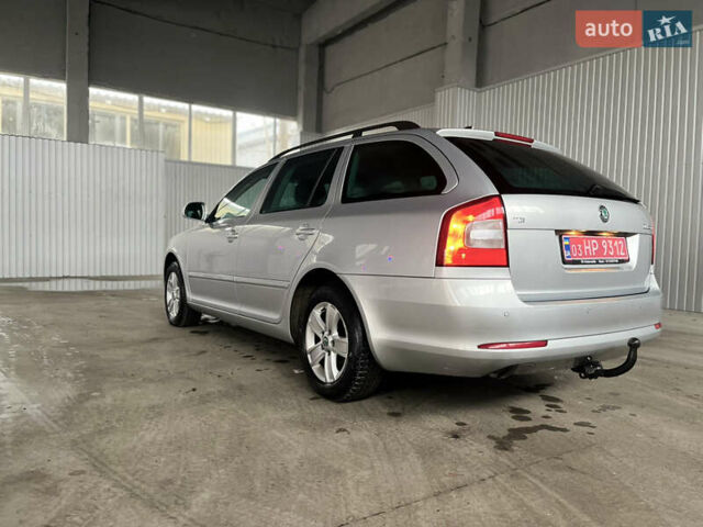 Серый Шкода Октавия, объемом двигателя 1.6 л и пробегом 214 тыс. км за 9300 $, фото 26 на Automoto.ua