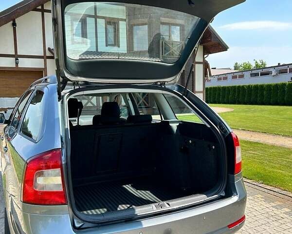 Серый Шкода Октавия, объемом двигателя 1.6 л и пробегом 262 тыс. км за 8200 $, фото 25 на Automoto.ua