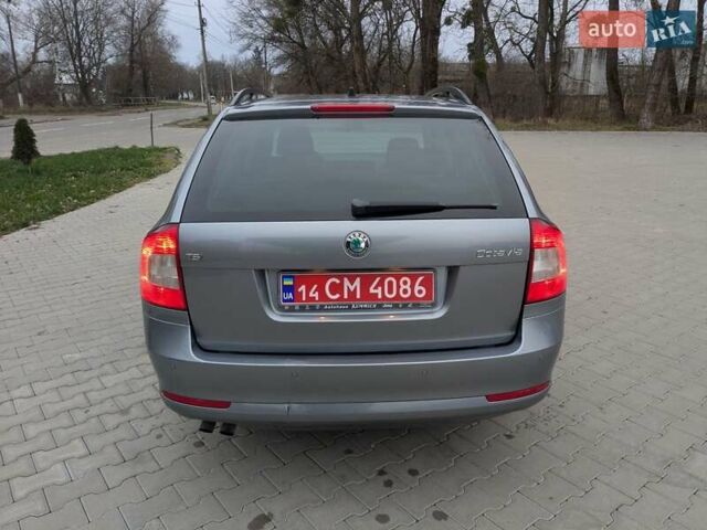 Серый Шкода Октавия, объемом двигателя 0 л и пробегом 245 тыс. км за 7400 $, фото 5 на Automoto.ua