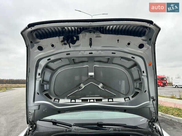 Серый Шкода Октавия, объемом двигателя 1.6 л и пробегом 215 тыс. км за 7999 $, фото 64 на Automoto.ua