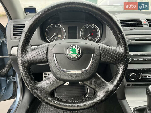 Серый Шкода Октавия, объемом двигателя 1.8 л и пробегом 280 тыс. км за 7900 $, фото 12 на Automoto.ua