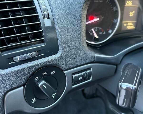 Серый Шкода Октавия, объемом двигателя 1.4 л и пробегом 140 тыс. км за 7199 $, фото 16 на Automoto.ua