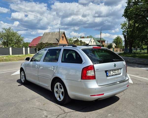 Серый Шкода Октавия, объемом двигателя 1.6 л и пробегом 232 тыс. км за 8600 $, фото 8 на Automoto.ua