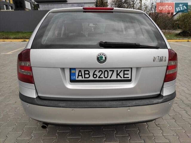Серый Шкода Октавия, объемом двигателя 1.6 л и пробегом 196 тыс. км за 6200 $, фото 1 на Automoto.ua