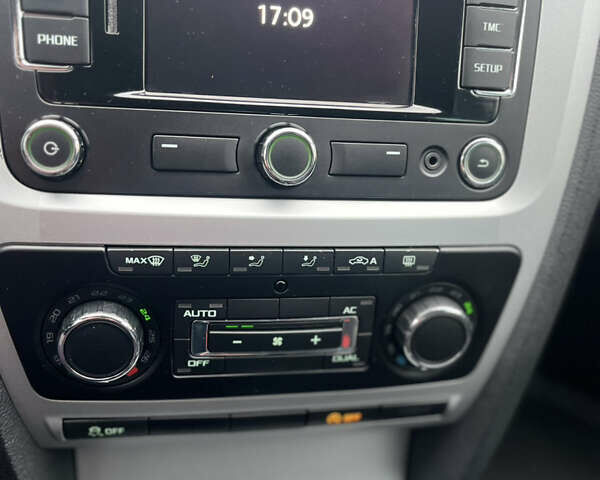 Сірий Шкода Октавія, об'ємом двигуна 1.6 л та пробігом 214 тис. км за 8999 $, фото 68 на Automoto.ua