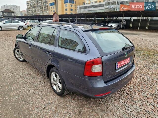 Серый Шкода Октавия, объемом двигателя 2 л и пробегом 284 тыс. км за 11450 $, фото 1 на Automoto.ua