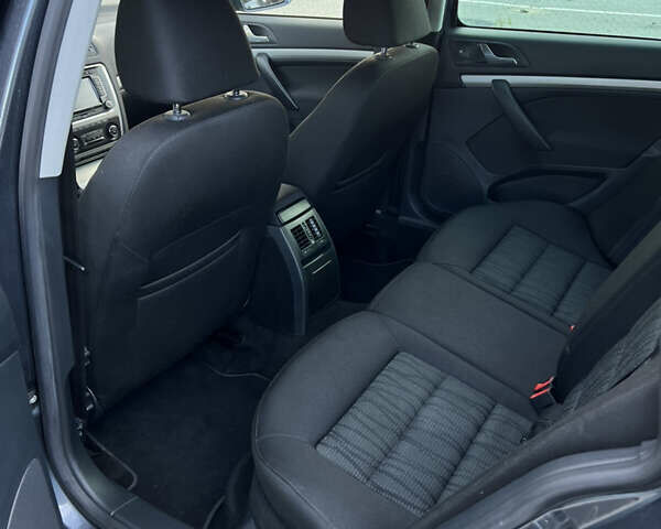 Серый Шкода Октавия, объемом двигателя 0 л и пробегом 255 тыс. км за 7399 $, фото 20 на Automoto.ua