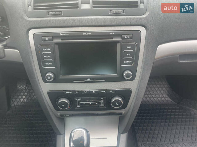 Серый Шкода Октавия, объемом двигателя 1.6 л и пробегом 290 тыс. км за 9600 $, фото 13 на Automoto.ua