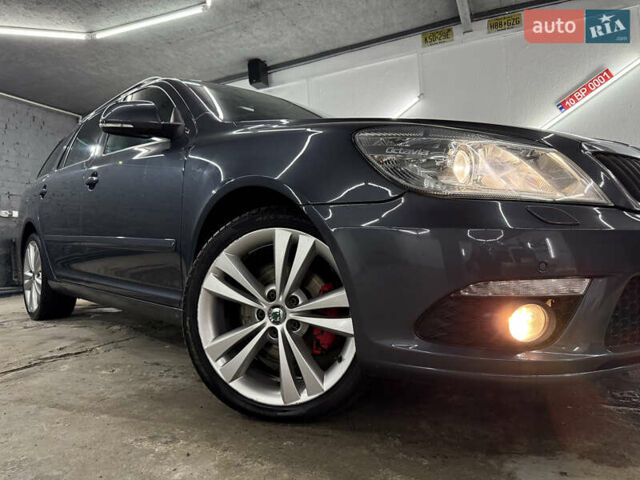 Сірий Шкода Октавія, об'ємом двигуна 2 л та пробігом 270 тис. км за 12000 $, фото 23 на Automoto.ua