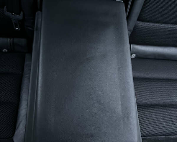 Серый Шкода Октавия, объемом двигателя 1.97 л и пробегом 254 тыс. км за 11999 $, фото 74 на Automoto.ua