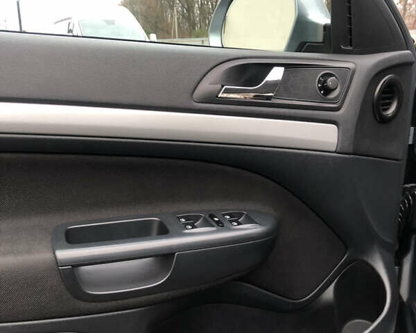 Серый Шкода Октавия, объемом двигателя 1.97 л и пробегом 247 тыс. км за 8700 $, фото 21 на Automoto.ua