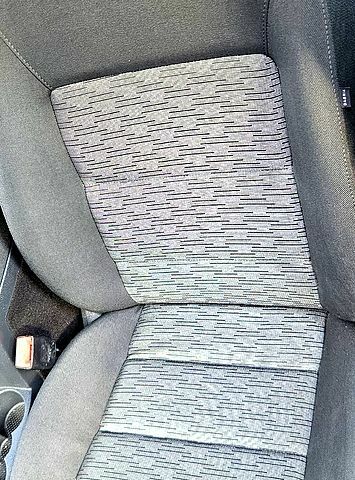 Сірий Шкода Октавія, об'ємом двигуна 2 л та пробігом 140 тис. км за 8300 $, фото 4 на Automoto.ua