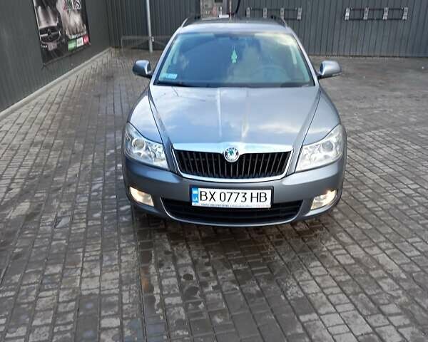 Серый Шкода Октавия, объемом двигателя 1.6 л и пробегом 190 тыс. км за 9000 $, фото 1 на Automoto.ua