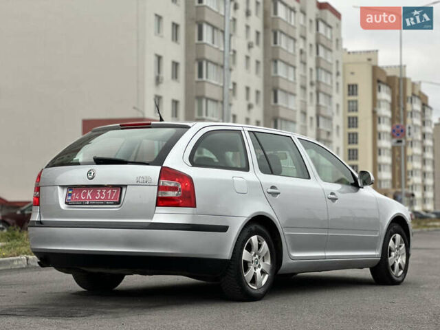 Серый Шкода Октавия, объемом двигателя 1.6 л и пробегом 215 тыс. км за 7999 $, фото 28 на Automoto.ua