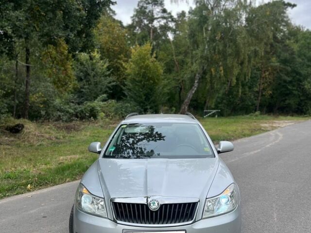 Шкода Октавия 2012 в Луцке на Automoto.ua Серый Шкода Октавия, объемом двигателя 2 л и пробегом 314 тыс. км за 9400 $, фото 1 на Automoto.ua