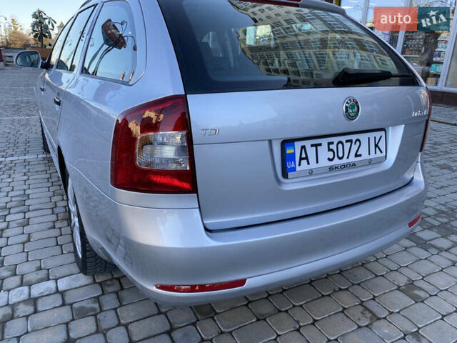 Серый Шкода Октавия, объемом двигателя 1.6 л и пробегом 225 тыс. км за 7999 $, фото 12 на Automoto.ua