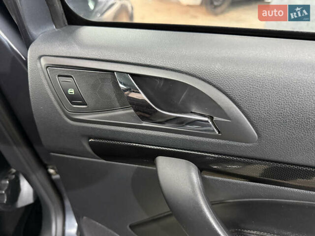 Сірий Шкода Октавія, об'ємом двигуна 2 л та пробігом 270 тис. км за 12000 $, фото 82 на Automoto.ua