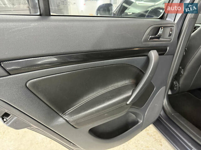 Сірий Шкода Октавія, об'ємом двигуна 2 л та пробігом 270 тис. км за 12000 $, фото 84 на Automoto.ua