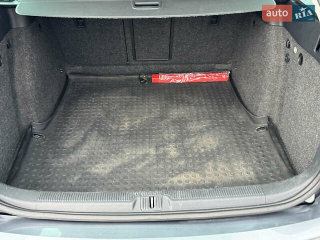 Серый Шкода Октавия, объемом двигателя 1.6 л и пробегом 213 тыс. км за 8750 $, фото 31 на Automoto.ua