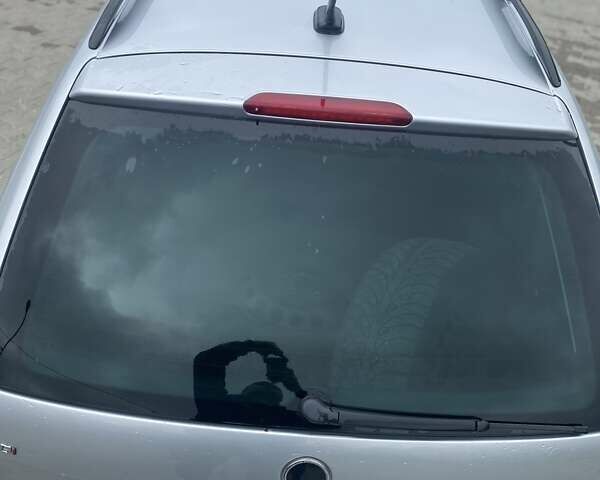 Серый Шкода Октавия, объемом двигателя 2.01 л и пробегом 222 тыс. км за 9000 $, фото 6 на Automoto.ua