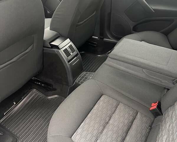 Серый Шкода Октавия, объемом двигателя 1.6 л и пробегом 252 тыс. км за 8950 $, фото 17 на Automoto.ua