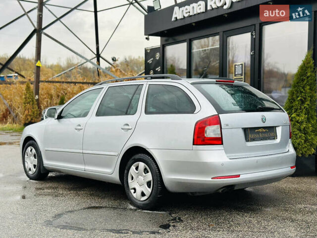 Сірий Шкода Октавія, об'ємом двигуна 1.39 л та пробігом 201 тис. км за 8200 $, фото 12 на Automoto.ua