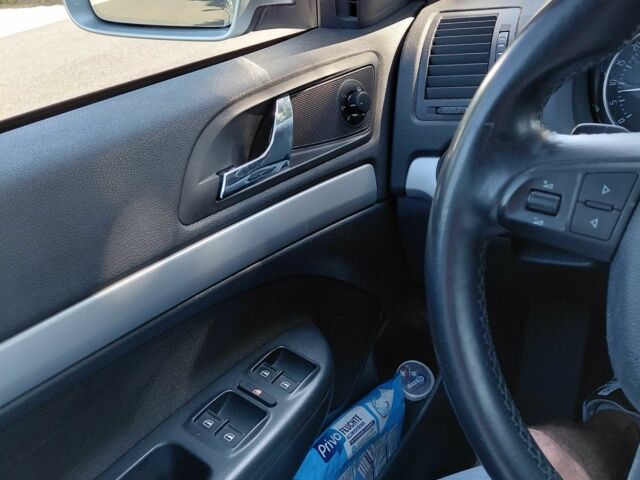 Серый Шкода Октавия, объемом двигателя 0 л и пробегом 261 тыс. км за 11200 $, фото 10 на Automoto.ua