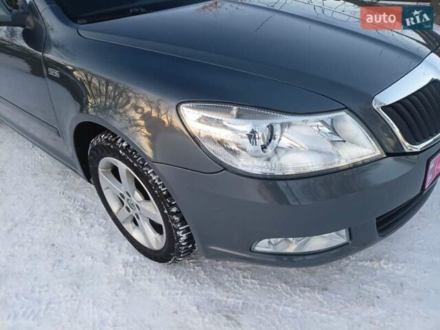 Сірий Шкода Октавія, об'ємом двигуна 1.6 л та пробігом 142 тис. км за 7750 $, фото 41 на Automoto.ua
