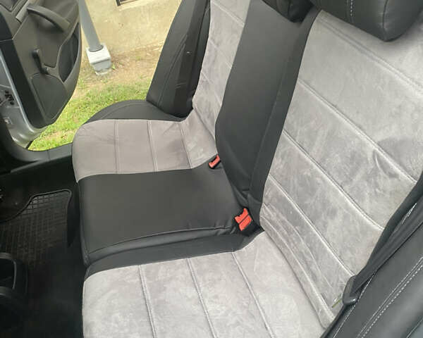 Сірий Шкода Октавія, об'ємом двигуна 1.6 л та пробігом 251 тис. км за 8500 $, фото 8 на Automoto.ua