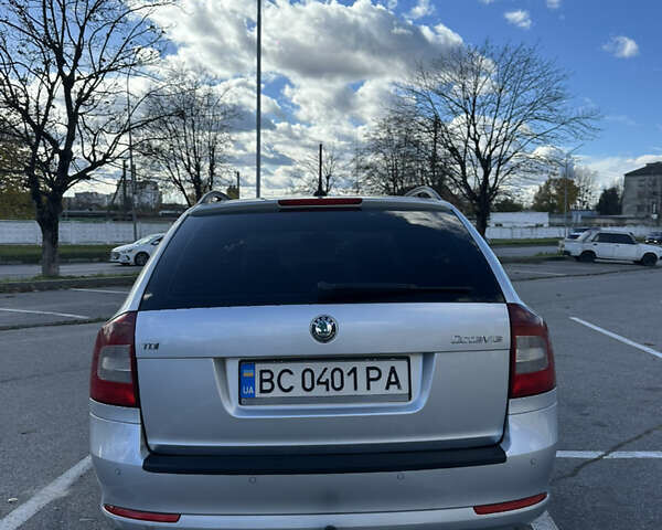 Серый Шкода Октавия, объемом двигателя 1.6 л и пробегом 280 тыс. км за 8300 $, фото 1 на Automoto.ua