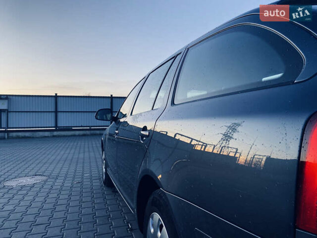 Сірий Шкода Октавія, об'ємом двигуна 1.6 л та пробігом 180 тис. км за 7300 $, фото 18 на Automoto.ua