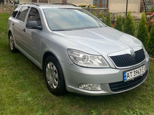 Сірий Шкода Октавія, об'ємом двигуна 1.6 л та пробігом 251 тис. км за 8500 $, фото 2 на Automoto.ua