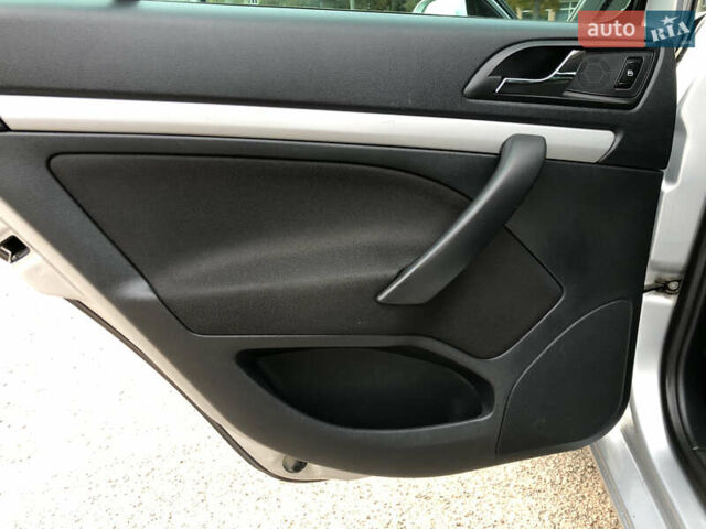 Сірий Шкода Октавія, об'ємом двигуна 2.01 л та пробігом 260 тис. км за 10300 $, фото 15 на Automoto.ua