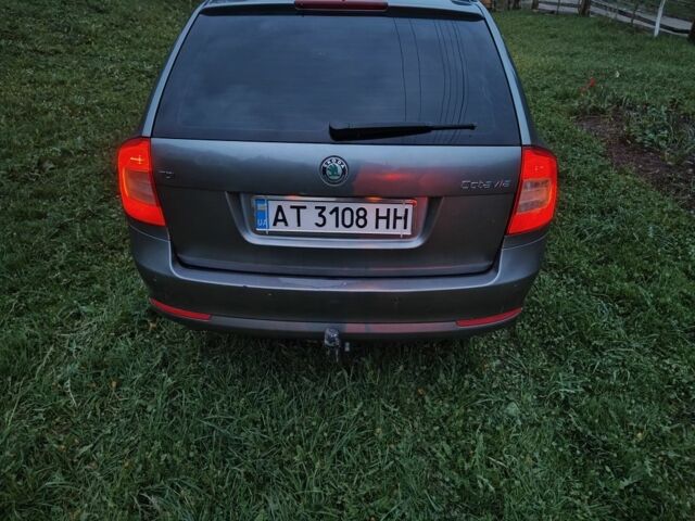 Серый Шкода Октавия, объемом двигателя 2 л и пробегом 243 тыс. км за 9800 $, фото 3 на Automoto.ua