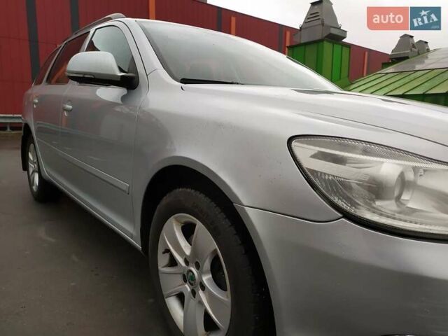 Серый Шкода Октавия, объемом двигателя 1.8 л и пробегом 200 тыс. км за 8499 $, фото 9 на Automoto.ua