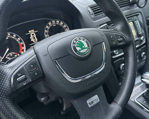 Серый Шкода Октавия, объемом двигателя 1.97 л и пробегом 282 тыс. км за 11700 $, фото 67 на Automoto.ua