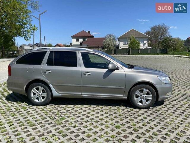 Серый Шкода Октавия, объемом двигателя 1.6 л и пробегом 360 тыс. км за 6500 $, фото 3 на Automoto.ua